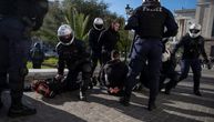 Veliki sukobi u Atini: Uhapšeno 11 osoba, dvojica policajaca povređena