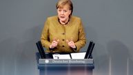 Pogledajte kako je reagovala Angela Merkel kada je shvatila da nema masku