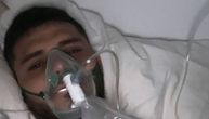 Misterija Ikardijeve fotke: Leži u bolničkom krevetu priključen na kiseonik, a nije mu ništa