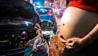 Sudar na Voždovcu: Povređene tri osobe, među kojima je i trudnica (29). Krenuo je porođaj