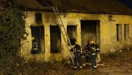 Izgorela kuća u Novom Sadu, u njoj je često boravio beskućnik: Preti joj potpuno urušavanje