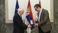 Vučić odlikovao guvernera Razvojne banke Saveta Evrope