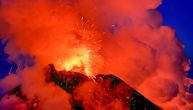 Snažna erupcija vulkana na Islandu: Lava obojila nebo u crveno, letovi suspendovani