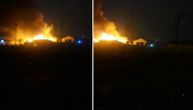Stravičan požar u Pančevu: Gori bivša staklara, vatrenu stihiju gasi 12 vatrogasaca
