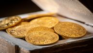 Cena zlata na nivou pre pandemije: Zašto to ne brine ulagače u dragoceni metal?