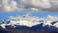 Popela se na vrh sveta za 25 sati i 50 minuta: Novi rekordi na Mont Everestu