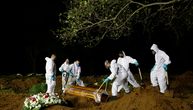 U Brazilu iskopavaju stare grobove da bi napravili mesta za žrtve korone: Sanduci stalno pristižu