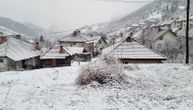 Nema odmora za putare ni u proleće: Sneg obeleo u aprilu, nekoliko centimetara palo u Novoj Varoši
