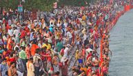 Hindu festival na reci Gang u senci nepoštovanja epidemioloških mera