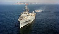 Kina prvo upozorila, pa ispratila američki ratni brod koji je ušao u njihove vode