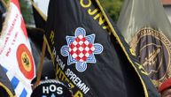 Hrvatski sveštenik okačio zastavu sa ustaškim pozdravom "Za dom spremni": Zgrada gađana jajima
