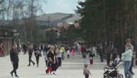 Na Zlatiboru oboren rekord posećenosti: Tokom praznika na planini dnevno bilo oko 30.000 ljudi