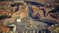 Muškarac oštetio dve rimske biste u vatikanskom muzeju: Čudno se ponašao, radnici ga jedva zaustavili