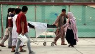 Najmanje 40 osoba poginulo u školi u Kabulu: Čulo se više eksplozija, svuda rasute torbe i krv