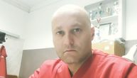 Doktor iz Bujanovca ujedinio Srbe, Albance i Rome: Direktorka ga smenila, oni ga vraćaju peticijom