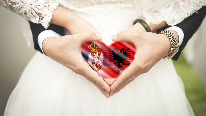 Sklapanje brakova iz agencija albanije za Sve više