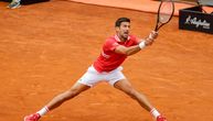 "Ne pokušavam da kopiram Nadala ni na jednoj podlozi": Novaka iznerviralo pitanje na konferenciji