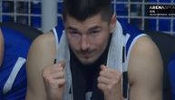 Navijači Zvezde žestoko vređaju Luku Mitrovića jer se radovao košu svog tima