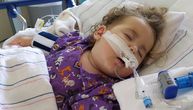 "Molite se, ljudi, za moje dete": Mala Lana intubirana, plač joj se ne čuje od creva u plućima
