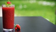 Recept za domaći sok od jagoda spreman za pola sata: Ukusan i zdrav napitak bez konzervansa