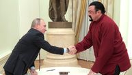 Stiven Sigal čestitao rođendan Putinu: Nazvao ga "najvećim svetskim liderom"