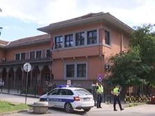 Đaci iz Smedereva u petak evakuisani, a danas su na nastavi: Poznato šta je nađeno u podrumu škole