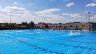 "Obavezno držanje fizičke distance i u vodi": Ukinuli vanrednu situaciju i uveli 6 pravila na bazenu