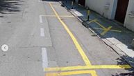 Bahatost u Beogradu: Prefarbao žutom trakom ulicu kako bi uzeo parking mesto, reagovali komunalci