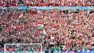Mađarski navijači brutalno odgovorili Uefi uz bakljadu i transparent: "Ne možete nam oduzeti strast"