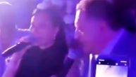 Isplivao snimak Cece i Dodika iz Laktaša: Na žurki zajedno pevali pesmu od koje su se svi naježili