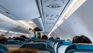 Horor na letu: Putnik zaražen korona virusom preminuo u avionu