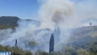Požar na grčkoj Kefaloniji, meštani evakuisani: Jak vetar i visoke temperature otežavaju gašenje