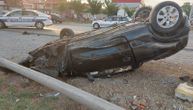 Auto iščupao banderu, teško povređen muškarac: Užasna saobraćajka kod Batajnice
