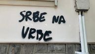 Grafit "Srbe na vrbe" osvanuo na fasadi konzulata Srbije u Plovdivu