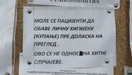 Čudno obaveštenje godinama u ambulanti kod Bogatića: "Mole se pacijenti da se okupaju pre pregleda"