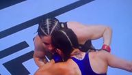 Slučajno se sudarile glavama i završile u krvi do kolena: Džesika Aj zaradila "treće oko" u UFC meču