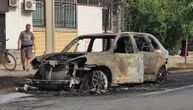 Fotografije izgorelog "poršea" u Novom Sadu: Vozilo može samo da se počisti