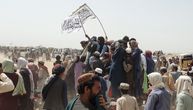 Talibani digli zastavu na granici s Pakistanom: Tvrde da su preuzeli kontrolu graničnog prelaza