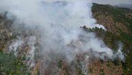 Kanader angažovan u gašenju požara u Dalmaciji: Vatra došla do kuća