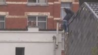 Dok je gradonačelnik u Belgiji davao izjavu, iza leđa mu se urušila kuća: Ljudi bežali preko krovova