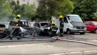 Zapalili se automobili na Novom Beogradu: Požar najpre zahvatio jedno vozilo, proširio se na još dva