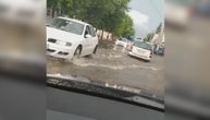 Kritično i u Ćićevcu posle poplava: I danas kolaps zbog jakog nevremena, automobili "plivaju"