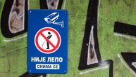 Neverovatan znak na Dušanovcu: "Čikica koji obavlja nuždu. Nije lepo, snima se"