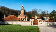 Manastir Đunis osveštao je najvoljeniji srpski patrijarh: Da li ste čuli legendu o čudotvornoj vodi?