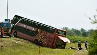 Večeras se avionom u Prištinu vraćaju 22 putnika autobusa koji se prevrnuo kod Slavonskog Broda