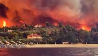 Stravičan snimak požara na grčkom ostrvu Evija: Nebo se ne vidi od dima i vatre, postalo je crveno