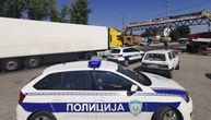 Teška nesreća na Ibarskoj magistrali: Žena pretrčavala put, vozač direktno udario u nju
