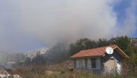 Tek što je lokalizovan, na deponiji u Topoli buknuo još jedan požar: Dim opet prekrio čitavo naselje