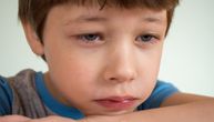 Psiholog objašnjava gde smo vekovima grešili u vaspitanju sinova: "Dozvolite dečacima da plaču!"