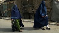 Talibani ponovo uvode oštra pravila: Žene moraju da vode program na televiziji pokrivenog lica